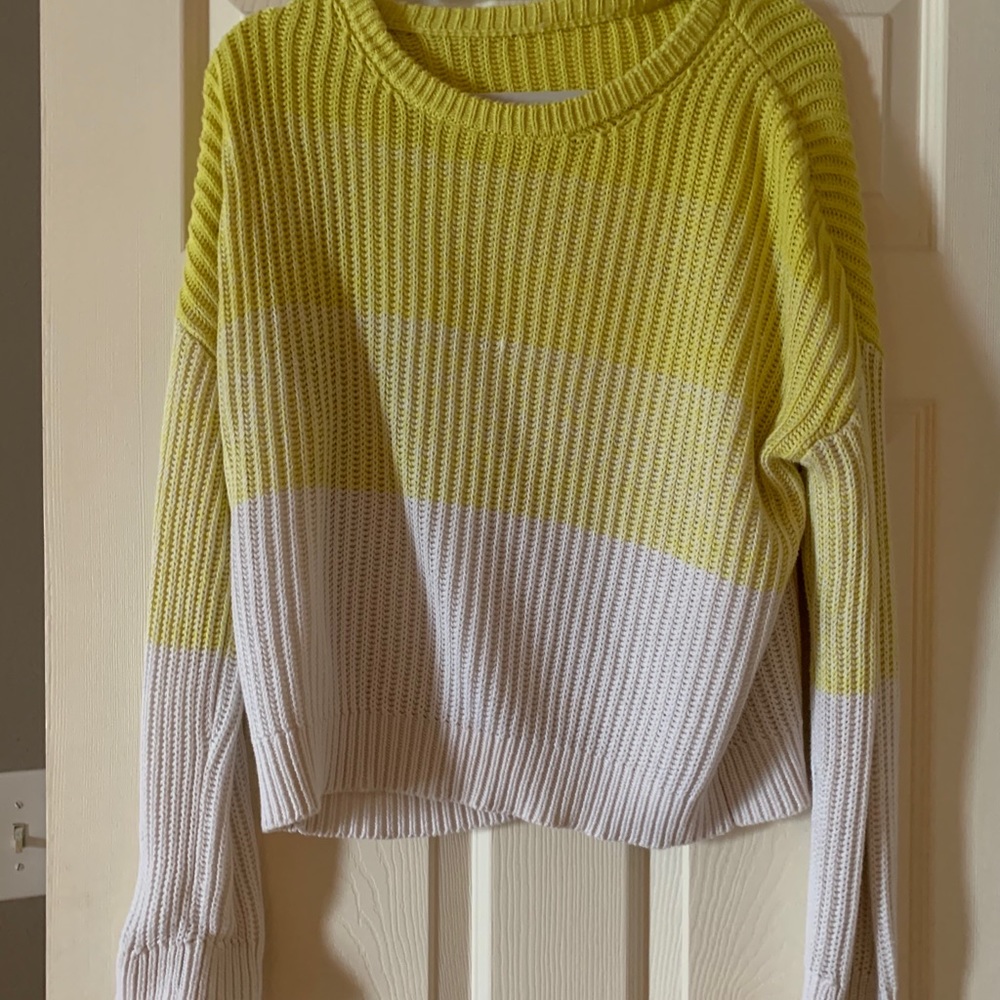 Yellow hambre sweater
